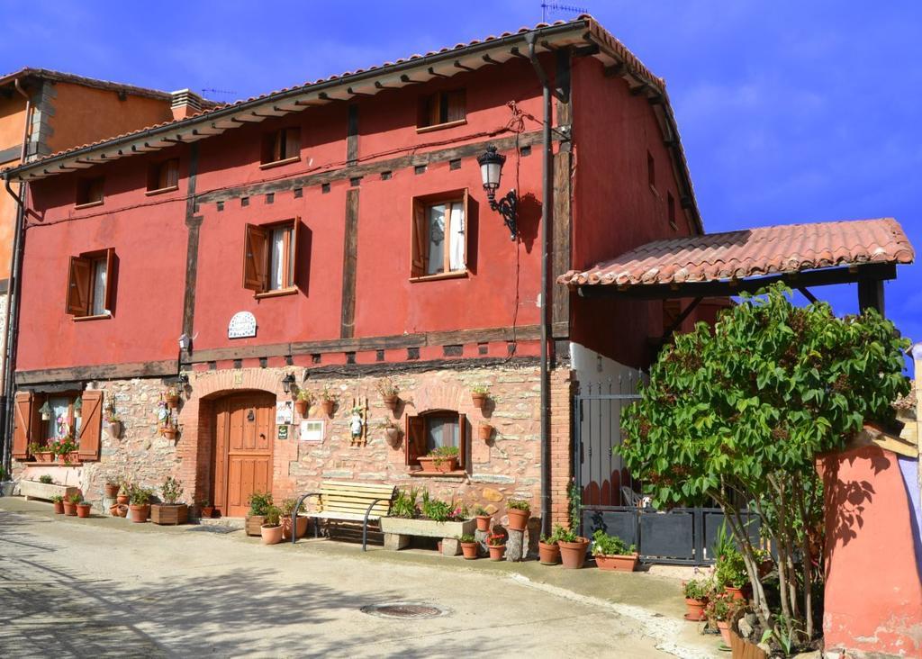 Hotel Rural La Aldea Encantada Quintanilla del Monte de Rioja Экстерьер фото