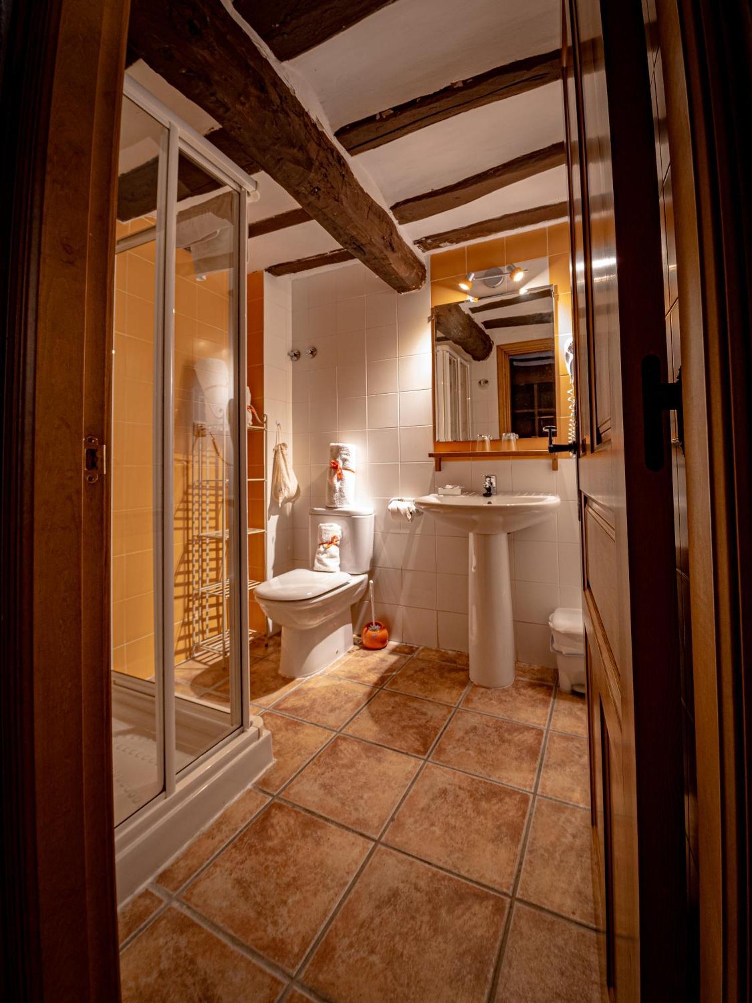 Hotel Rural La Aldea Encantada Quintanilla del Monte de Rioja Экстерьер фото