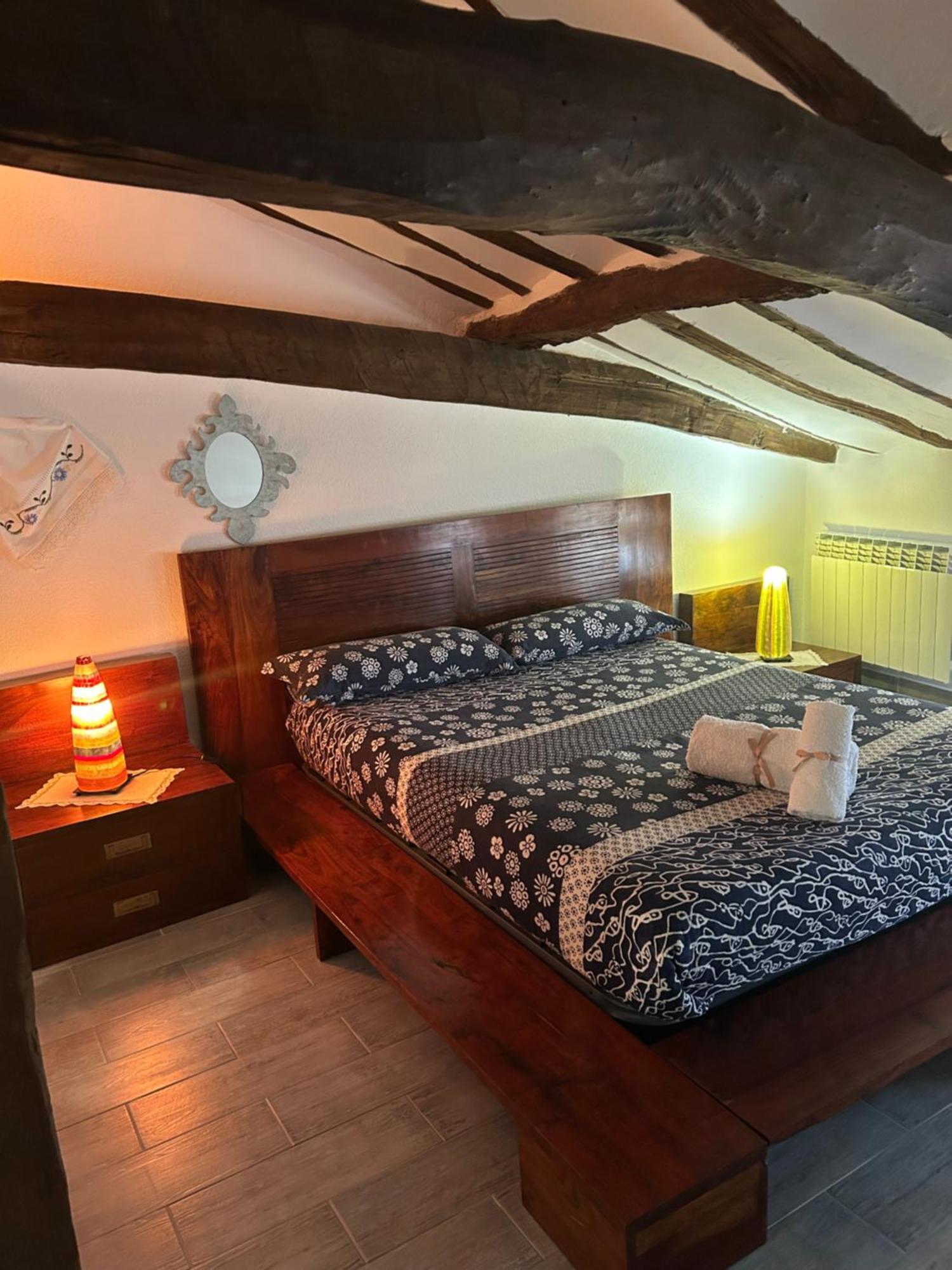 Hotel Rural La Aldea Encantada Quintanilla del Monte de Rioja Экстерьер фото